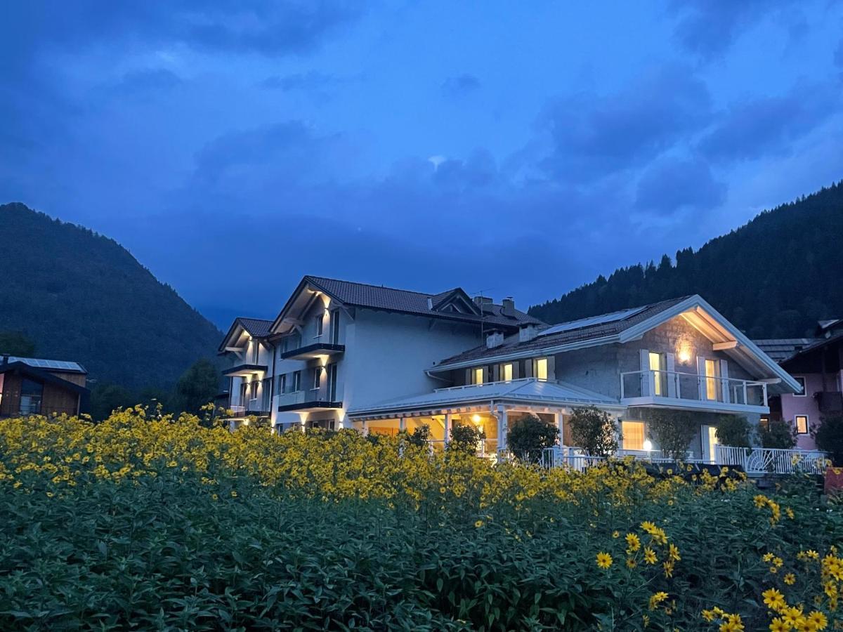 Rosensuite La Residenza Del Rosengarten ピンツォーロ エクステリア 写真