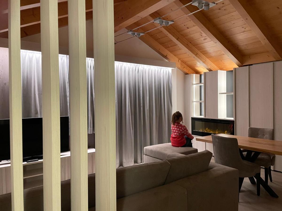Rosensuite La Residenza Del Rosengarten ピンツォーロ エクステリア 写真